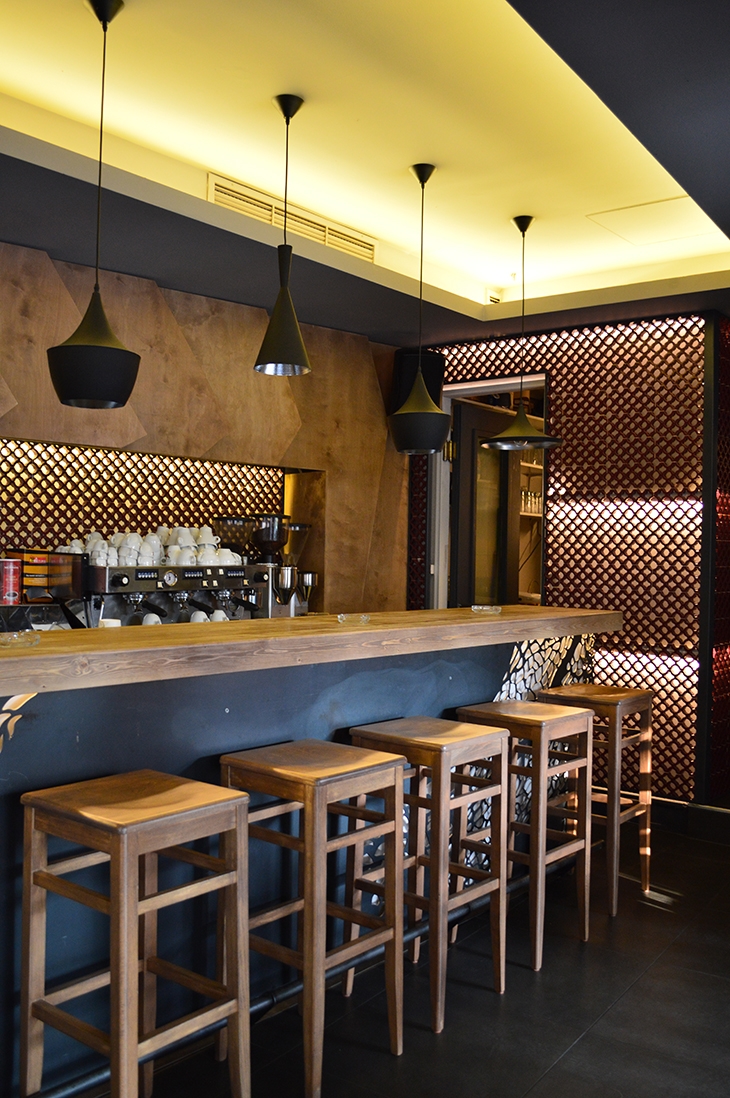 Archisearch - Pantheon Espresso Bar / Vasilis Stroumpakos, Mina Sarantopoulou