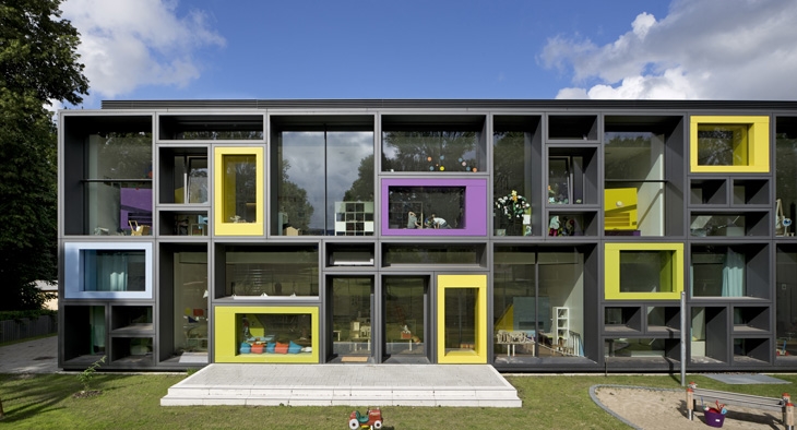 Archisearch KADAWITTFELDARCHITEKTUR DESIGN A KINDERGARTEN FULL OF COLOURS IN HAMBURG