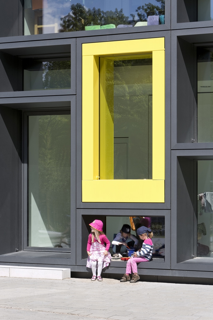 Archisearch KADAWITTFELDARCHITEKTUR DESIGN A KINDERGARTEN FULL OF COLOURS IN HAMBURG