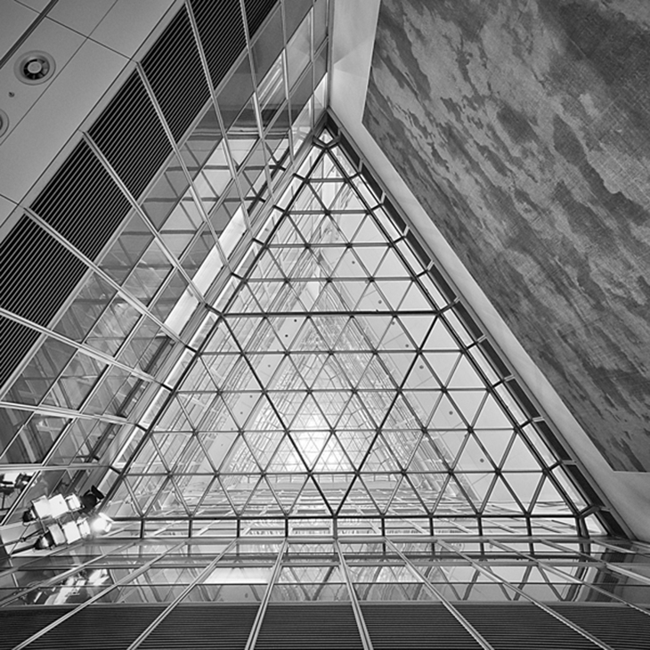 Archisearch PHOTOGRAPHY COLLECTION OF ARCHITECTURAL ATRIUMS BY PYGMALION KARATZAS 