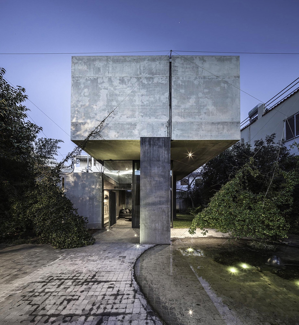 Archisearch - Residence in Kifissia_ Honourable Mention_Hellenic Association of Architects_2010
