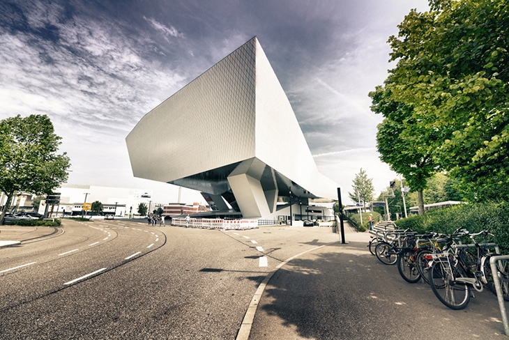 Archisearch PORSCHE MUSEUM PHOTOGRAPHY BY PYGMALION KARATZAS PART OF HIS NEW CAR MUSEUMS SERIES