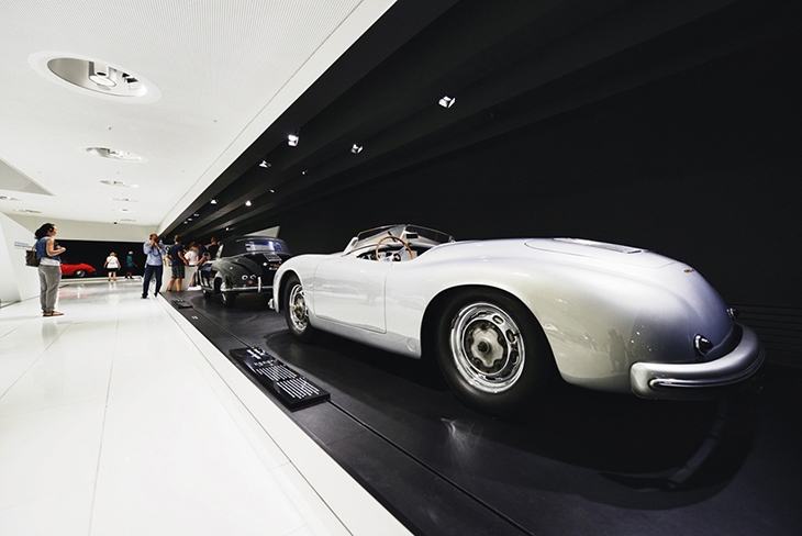 Archisearch PORSCHE MUSEUM PHOTOGRAPHY BY PYGMALION KARATZAS PART OF HIS NEW CAR MUSEUMS SERIES