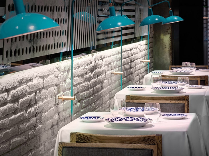 Archisearch - RELAXED CONTEMPORARY ATMOSPHERE FOR MICHELIN STARRED NEW RESTAURANT PETIT COMITE IN BARCELONA BY LAGRANJA