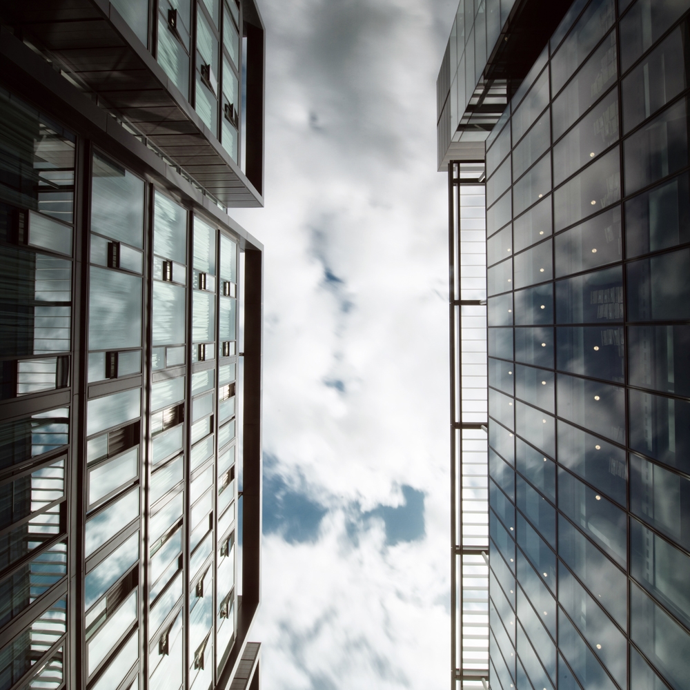 Archisearch QUARTERLMILE BY FOSTER+PARTNERS PHOTOGRAPHED BY PYGMALION KARATZAS