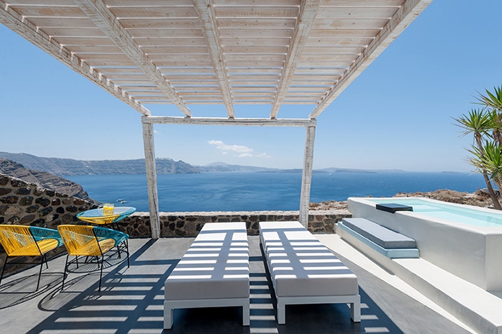 Archisearch SOLSTICE LUXURY SUITES IN OIA, SANTORINI / DIMITRA RAFA