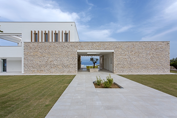 Archisearch A PRIVATE RESIDENCE IN MESSINIA / MGXM ARCHITECTS