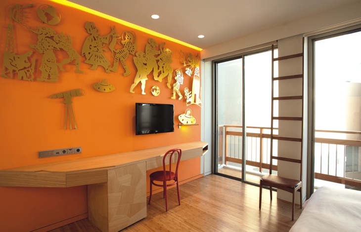 Archisearch - NEW HOTEL / CAMPANAS BROTHERS / ATHENS / YES HOTELS / Κείμενο Πάρης Κορμαρής 