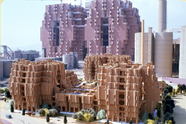 Archisearch - Walden 7 / Ricardo Bofill - Taller de Arquitectura