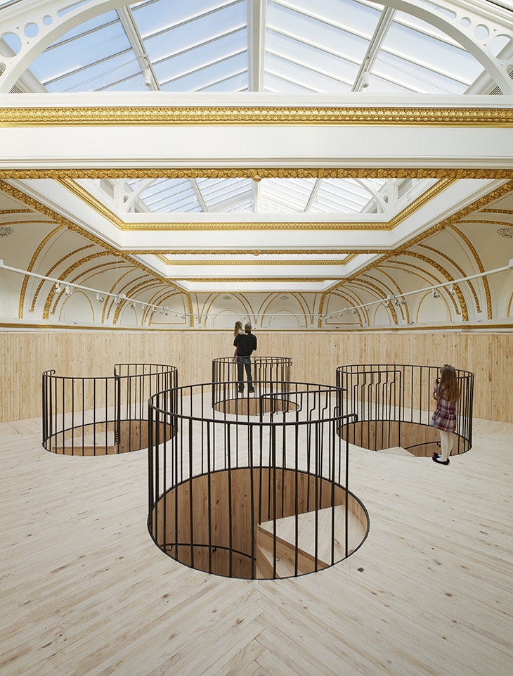 Archisearch - Installation (Blue Pavilion) by Pezo von Ellrichshausen.  Photo (c) Royal Academy of Arts, London, 2014. Photography: James Harris. 