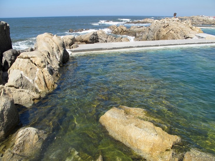 Archisearch LEÇA SWIMMING POOLS, 1966 + VIDEO / ALVARO SIZA VIEIRA