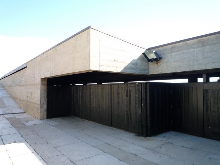 Archisearch LEÇA SWIMMING POOLS, 1966 + VIDEO / ALVARO SIZA VIEIRA