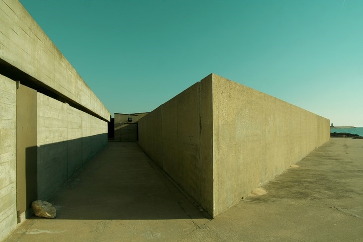 Archisearch LEÇA SWIMMING POOLS, 1966 + VIDEO / ALVARO SIZA VIEIRA