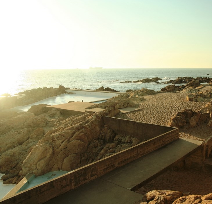 Archisearch LEÇA SWIMMING POOLS, 1966 + VIDEO / ALVARO SIZA VIEIRA