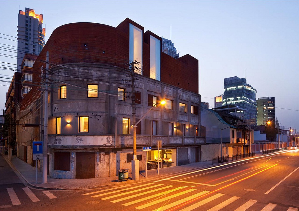 Archisearch - The Water House hotel