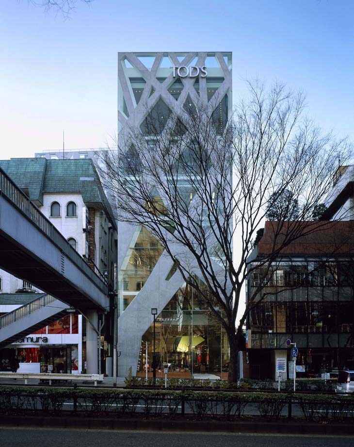 Archisearch - TOD’S Omotesando Building, 2002—2004, Shibuya-ku, Tokyo, Japan Photo by Nacasa & Partners Inc.