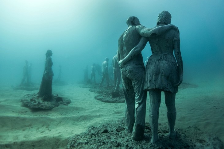 Archisearch - Courtesy of Jason Decaires Taylor 