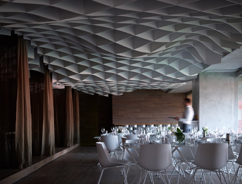 Archisearch - undulating ceiling element unifies the dining atmosphere | photo by studio paterakis