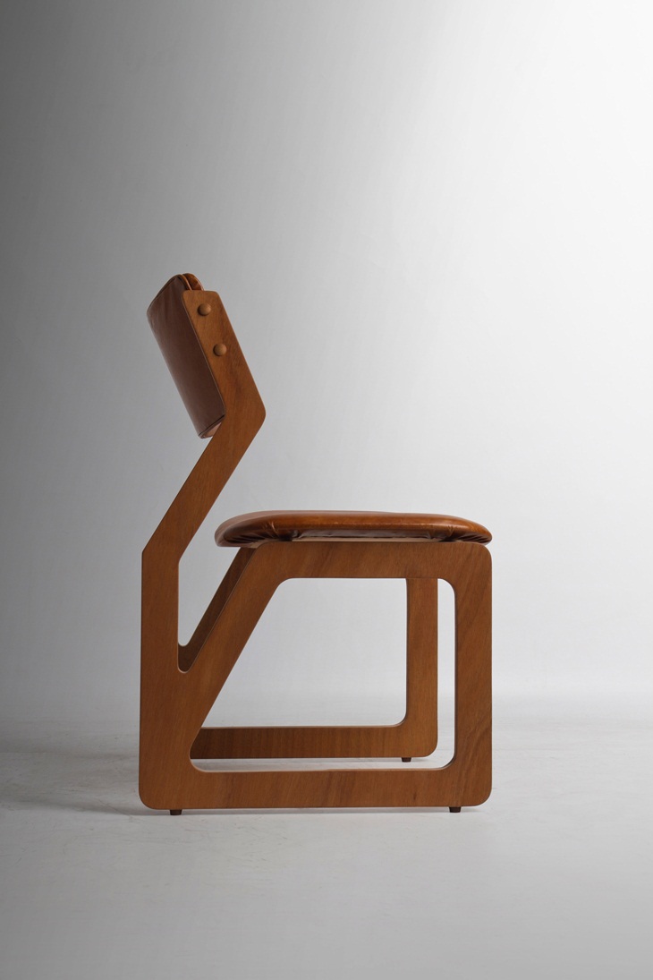 Archisearch - B Chair: - b chair, year produced 2009, material: plywood 