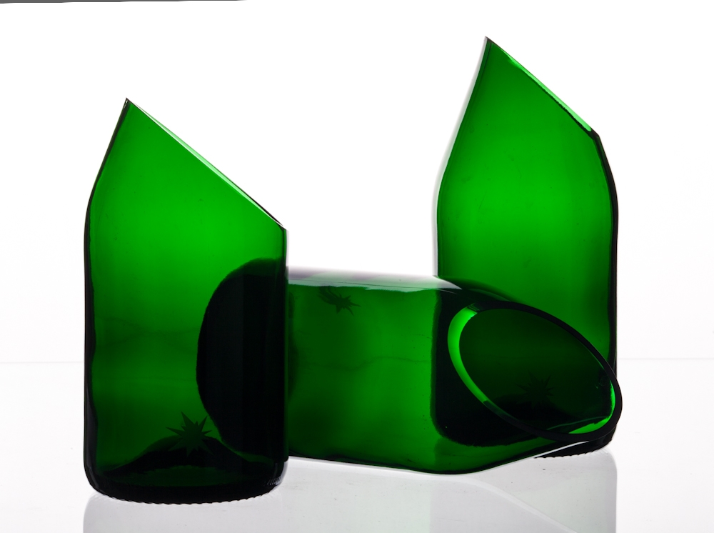 Archisearch WESTERN TRASH BERLIN / HIGH QUALITY GLASSES FROM RECYCLED BOTTLES