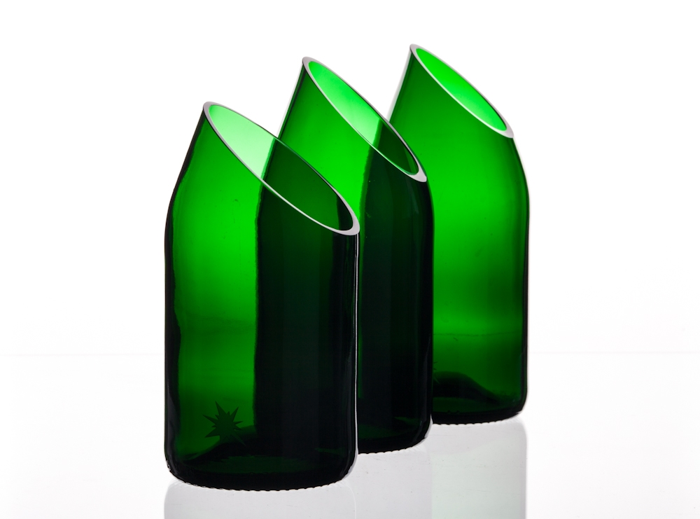 Archisearch WESTERN TRASH BERLIN / HIGH QUALITY GLASSES FROM RECYCLED BOTTLES