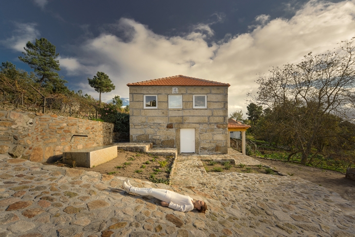 Archisearch CORPO ATELIER INDUCT AN AMAZING WOODEN STRUCTURE INSIDE STONE WALLS