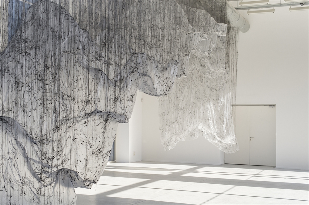 Archisearch - Vue de l’exposition « reverse of volume FC - Yasuaki Onishi », Les Turbulences - Frac Centre, 10/04/2015 - 20/09/2015 / Photographie : Aurélie Pétrel