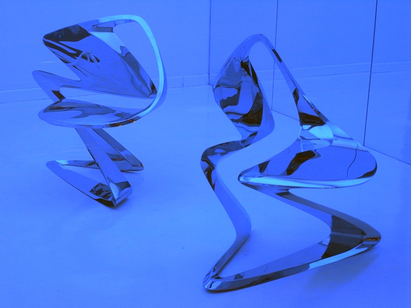 Archisearch zaha hadid: z-chair for sawaya & moroni