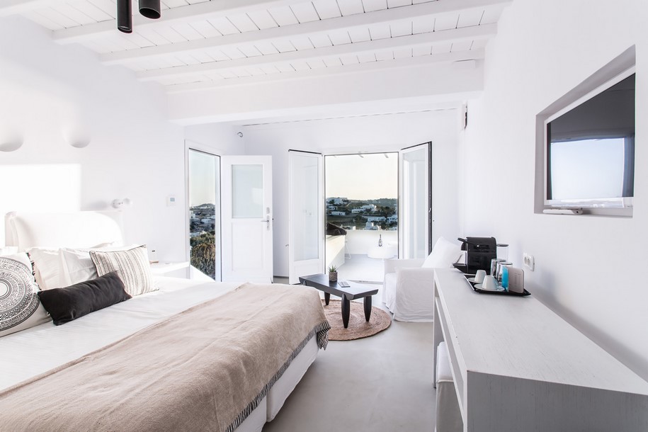 Archisearch Stella Andronikou renovated Ostraco Suites in Mykonos