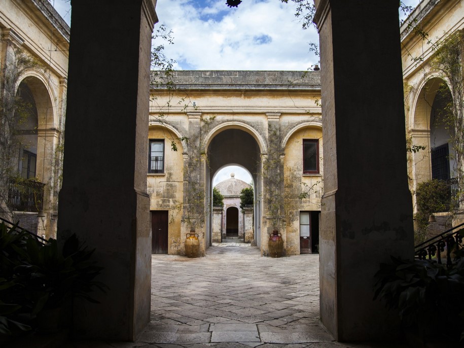Archisearch Palomba Serafini Associati turned a historical palace into studios for artists