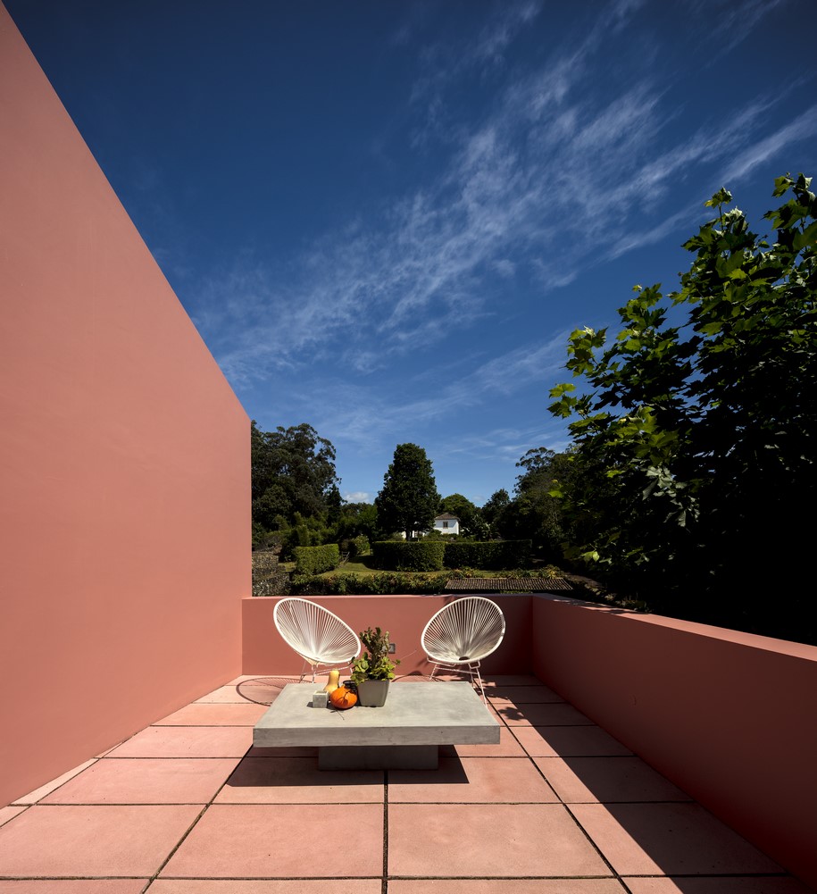 2017, Mezzo Atelier, Pink House, São Miguel,  Azores, renovation, stable, Portugal, pink, ochre