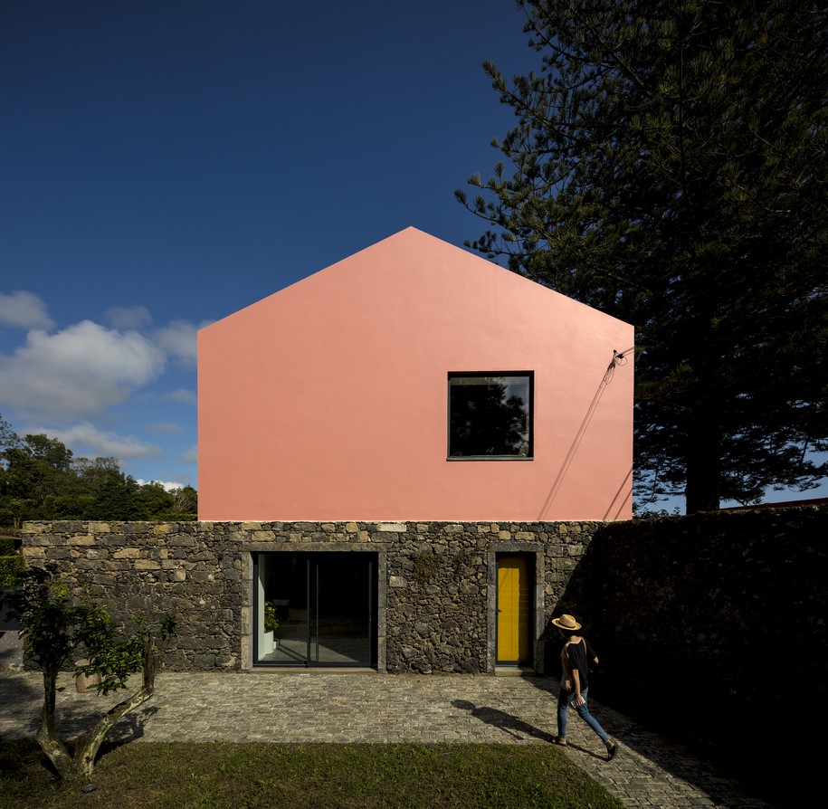 2017, Mezzo Atelier, Pink House, São Miguel,  Azores, renovation, stable, Portugal, pink, ochre