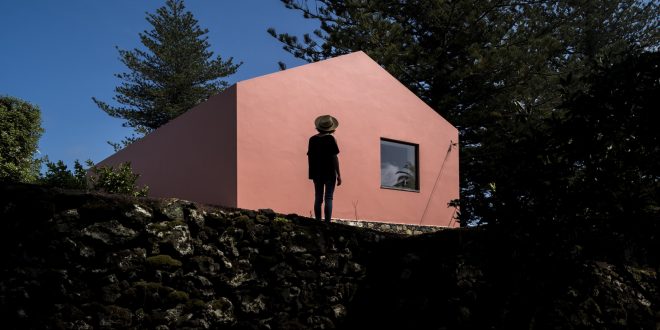 Archisearch - Mezzo Atelier converted an old stable from the beginning of the 20th century into Pink House