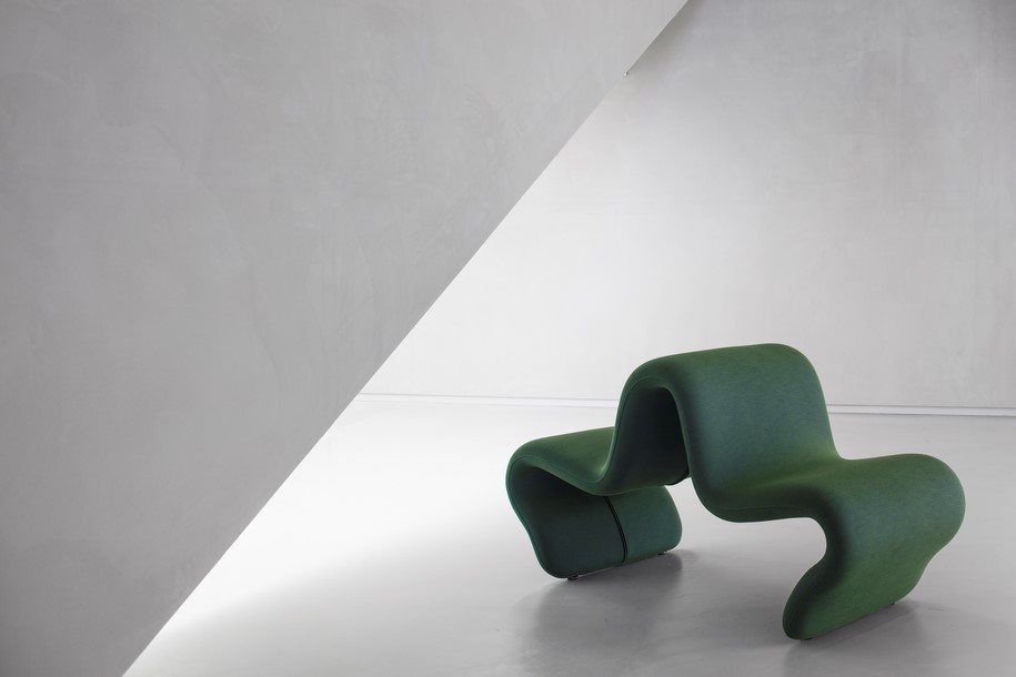 Archisearch Pitaro –Office Furniture Showroom  |   Irene Goldberg & Sigal Baranowitz