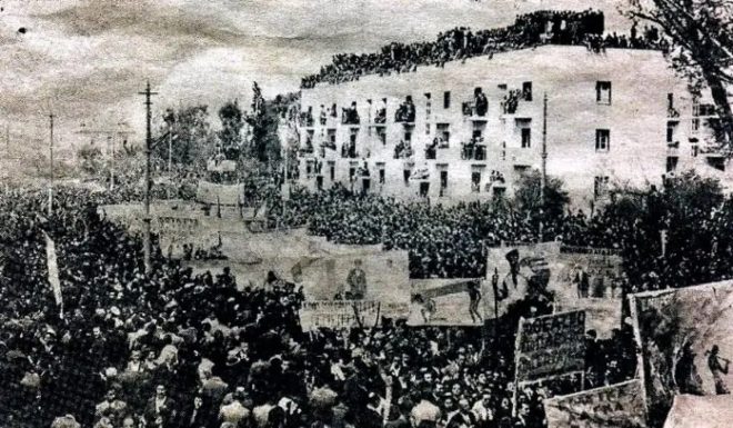 Archisearch - Τα Προσφυγικά της Λεωφόρου Αλεξάνδρας και το δικαίωμα στη στέγη χθες και σήμερα