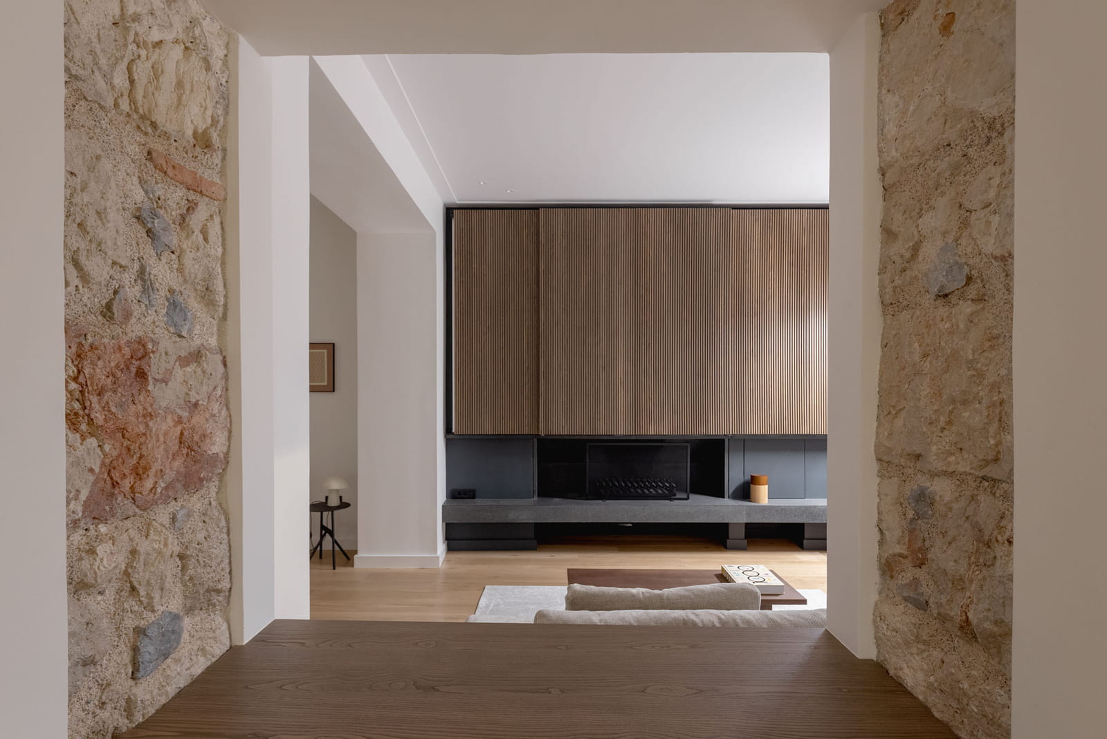 Archisearch Ανακαίνιση μεσοπολεμικής λιθόκτιστης κατοικίας στο Παλαιό Ψυχικό από τους R.C.TECH