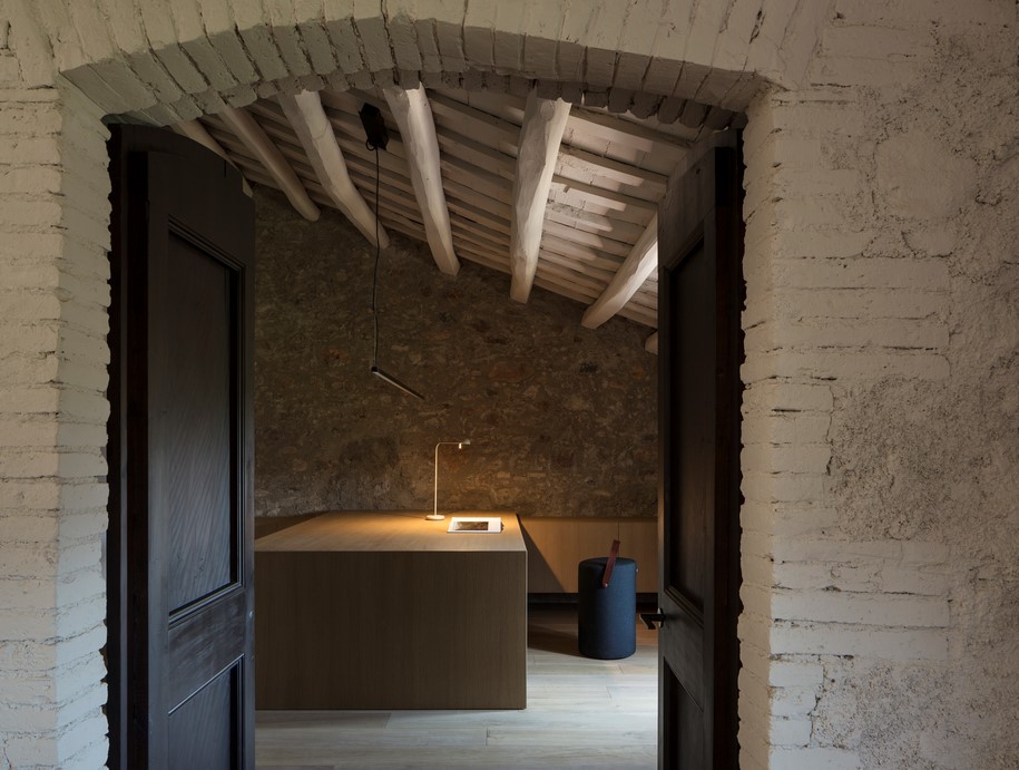 Archisearch SANT MARTÍ HOUSE    |  Francesc Rifé Studio