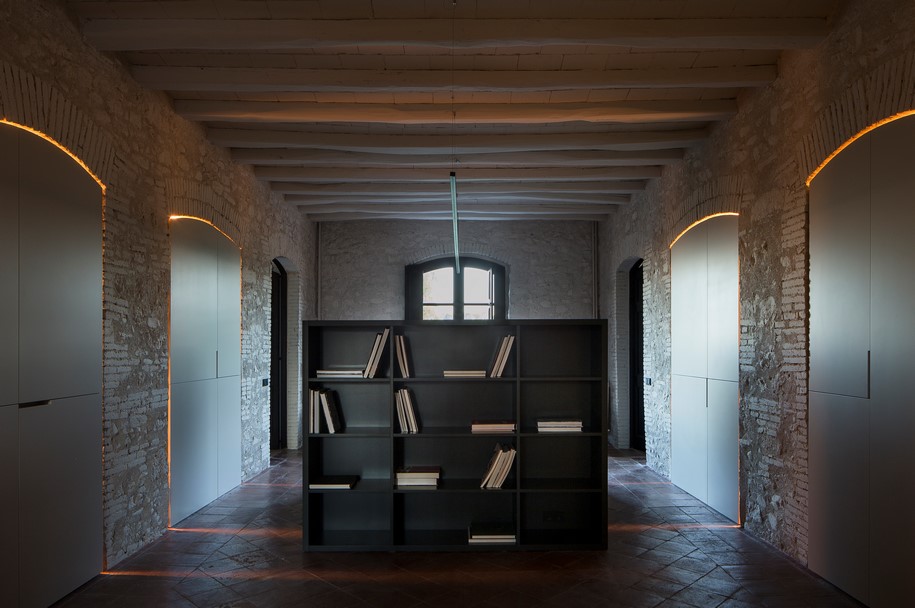 Archisearch SANT MARTÍ HOUSE    |  Francesc Rifé Studio