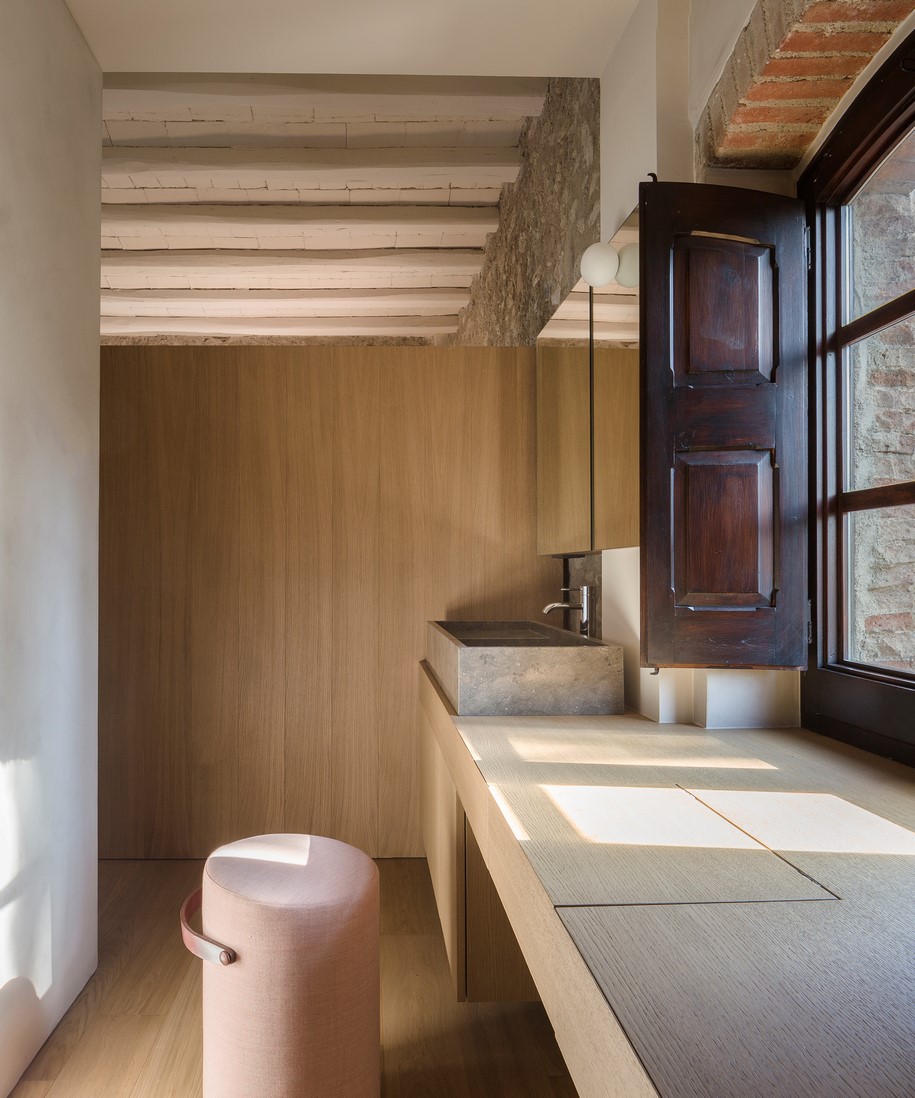 Archisearch SANT MARTÍ HOUSE    |  Francesc Rifé Studio