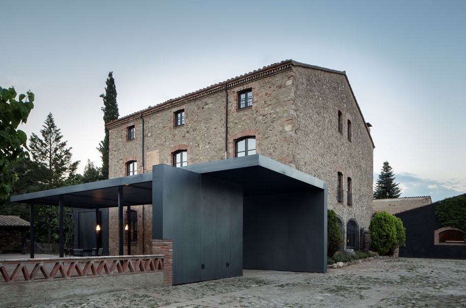 SANT MARTÍ HOUSE , farmhouse, valley, Catalonia, Francesc Rifé Studio