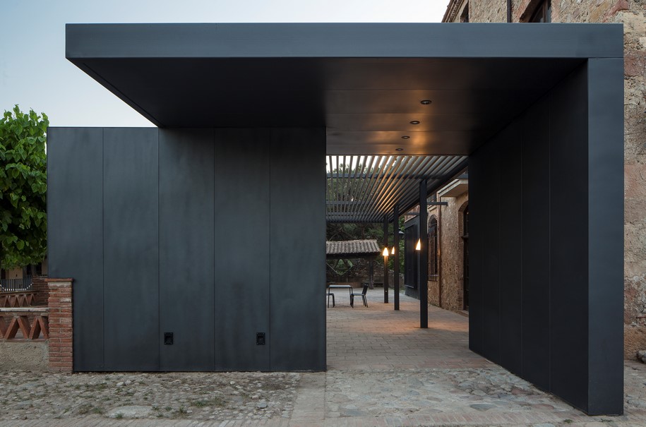 SANT MARTÍ HOUSE , farmhouse, valley, Catalonia, Francesc Rifé Studio