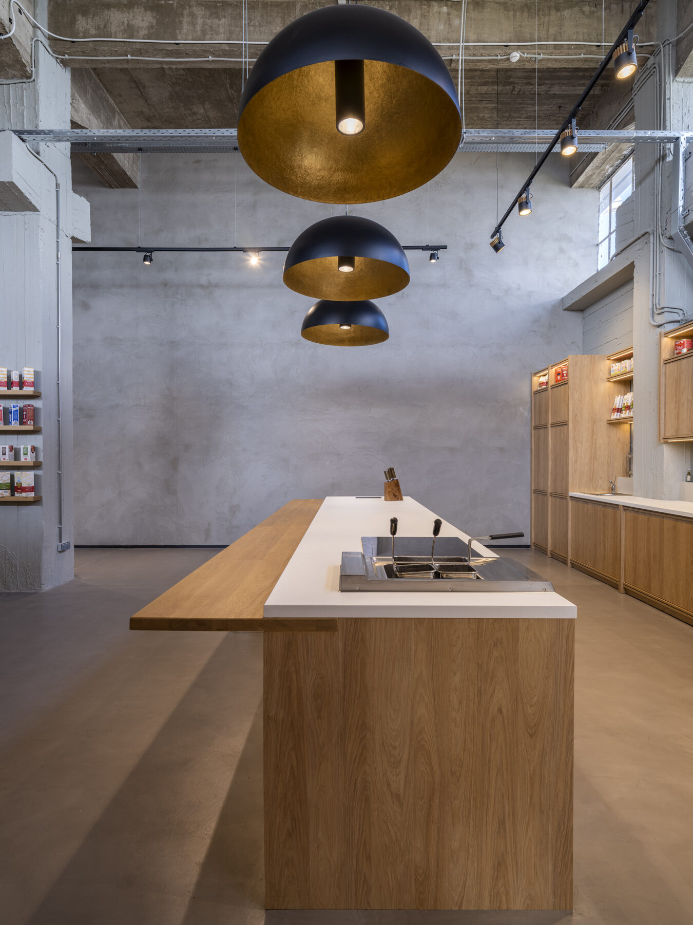 Archisearch NNT Studio created SHOWKITCHEN space in Mandra, Attica