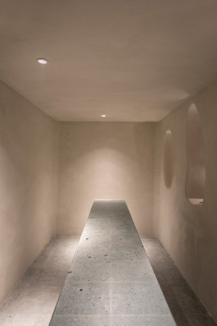 Archisearch Offhand Practice tranformed a former street diner into a cave-like gallery in Shanghai