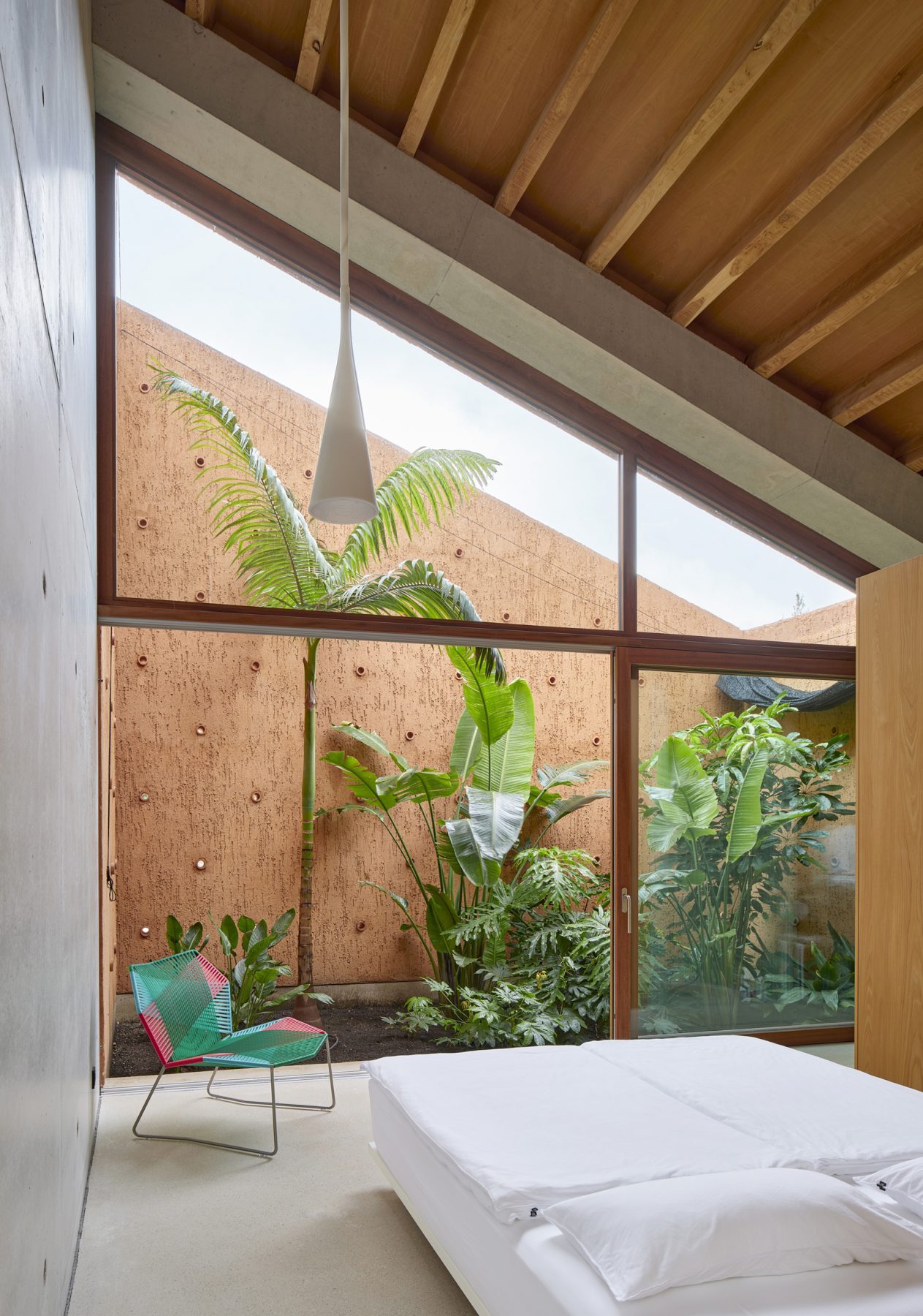 Archisearch Dream Houses: Casa Bajo los Pinos by Studio Rosa is a contemporary take on Mallorcan vernacular rural architecture