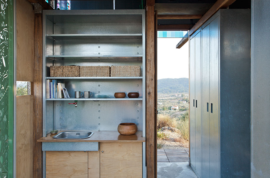 Archisearch The Award Winning Summer House in Halkidiki, Greece by Eva Sopeoglou