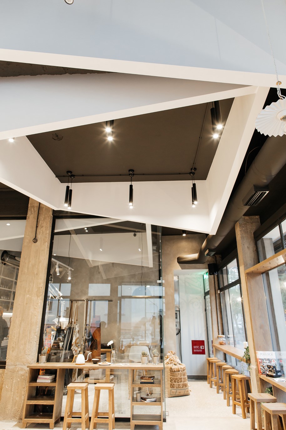 kofi, roastery, Ioannina, Greece,  vp architectural studio, κόφι ροστερία,  καφέ, καφεκοπτείο, Ιωάννινα