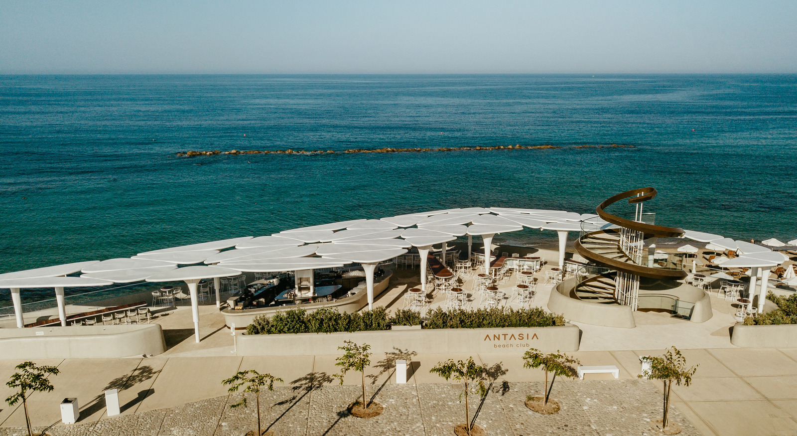 Archisearch Psomas Studio of architecture PS-A unveils design for new Antasia Beach Club in Cyprus | Archisearch