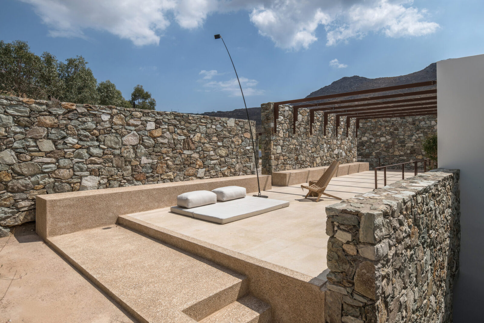 Archisearch Completion of existing residence complex in Vagia, Serifos by Fotis Zapantiotis Associated Architects