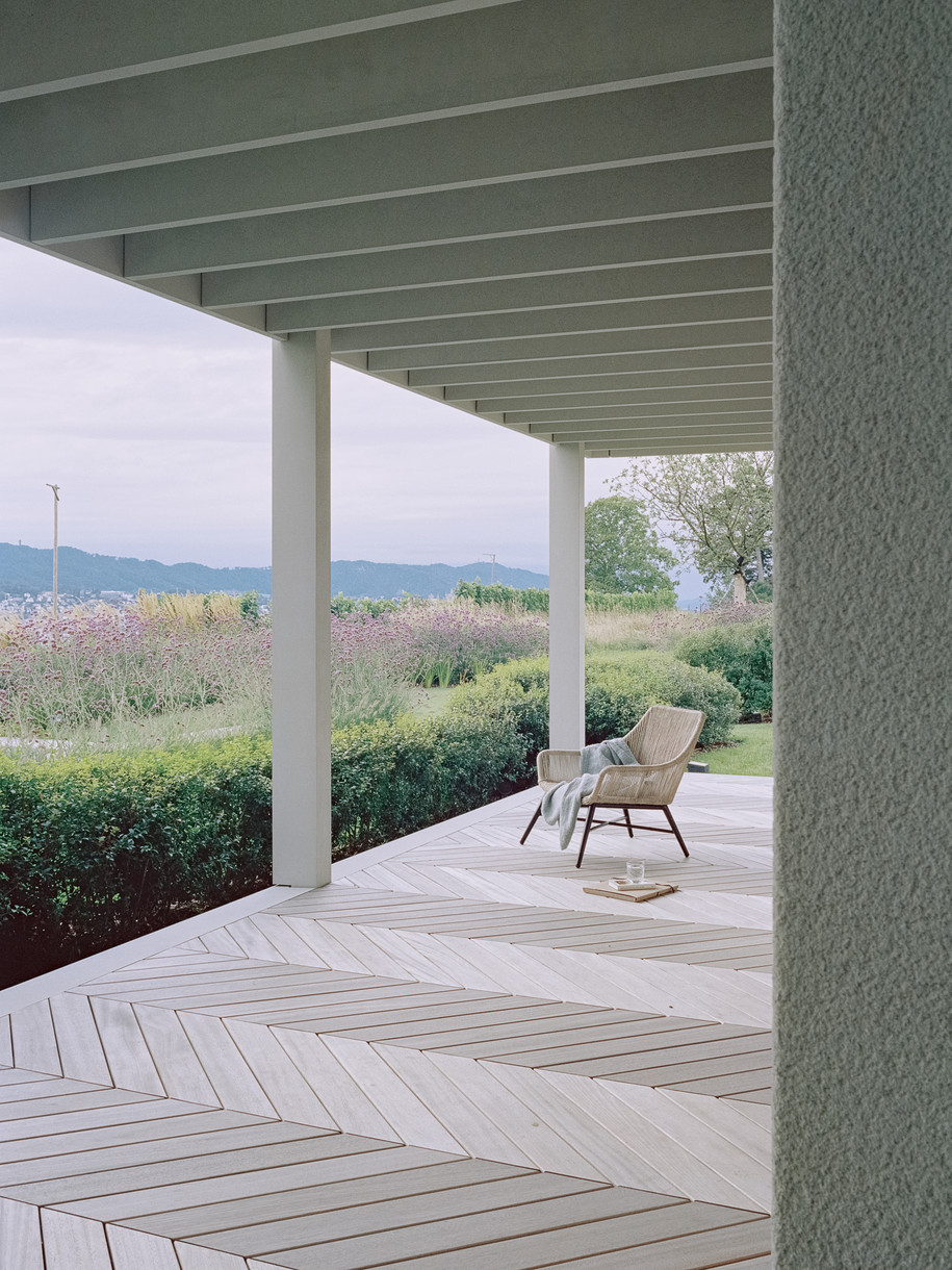 Archisearch House at a vineyard by Think Architecture | Archisearch