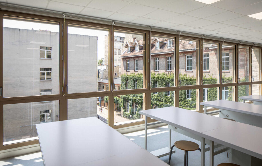 Archisearch Extension and renovation of the Notre-Dame des Oiseaux high school, in Paris | Bien-Urbain Architects & Fayolle Pilon Architects